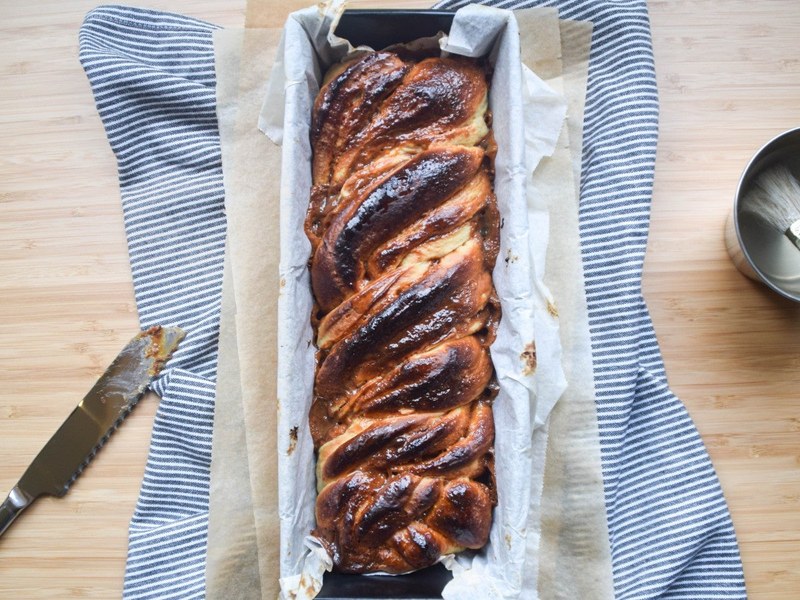 Dulce de Leche Babka