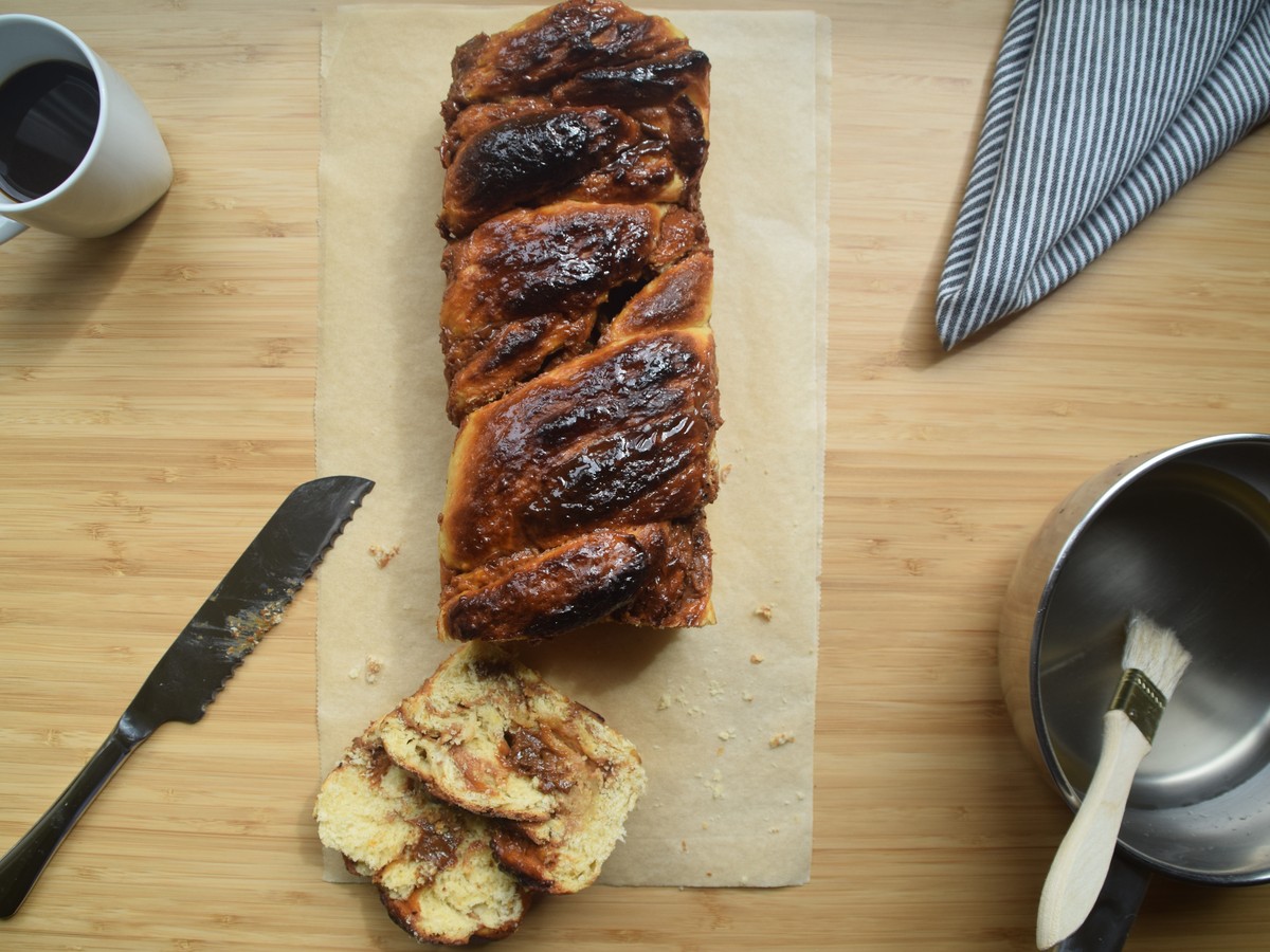 Dulce de Leche Babka